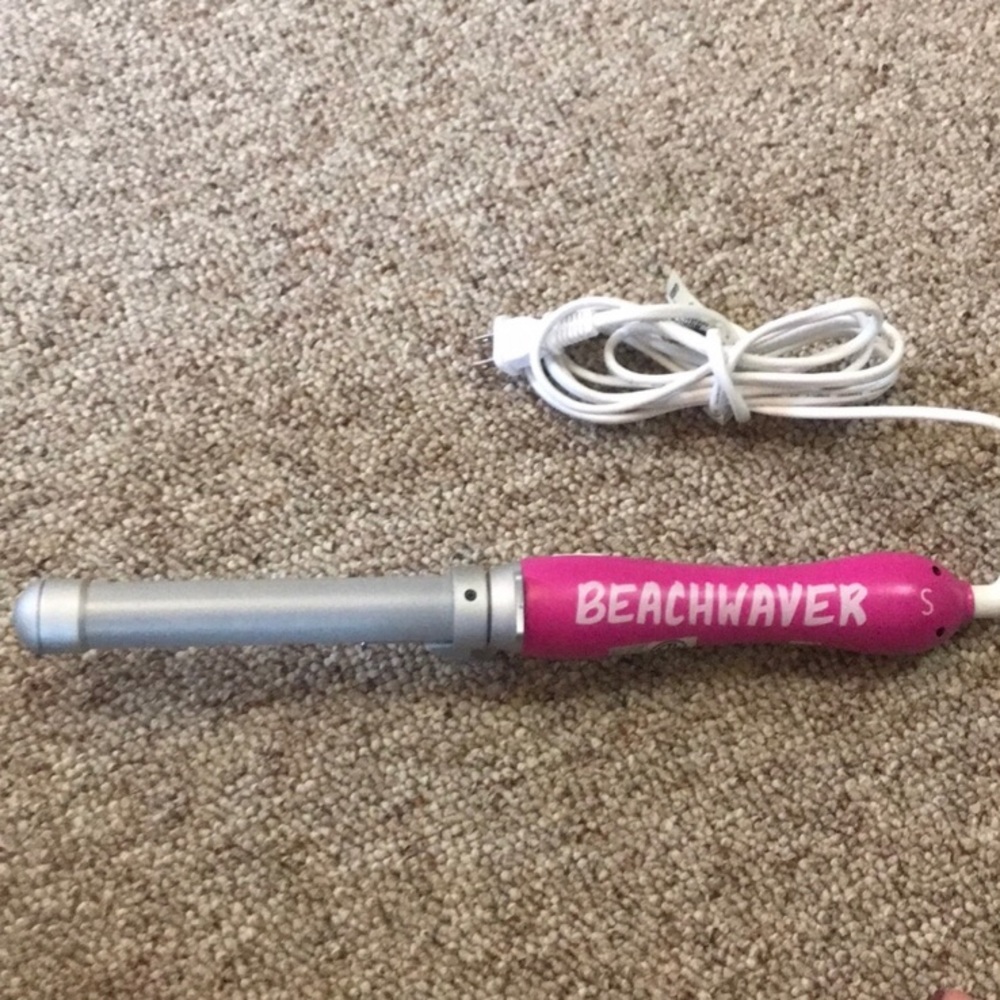 Beach waver pink edition 1” barrel
